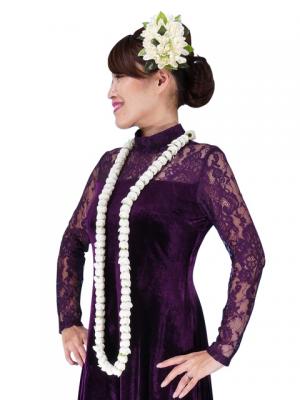 Hula Long Lei / Rosebud / White / J2010w