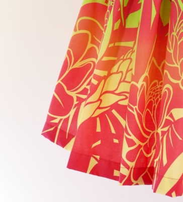 Hula Pa'u Skirt with Protea & Torch Ginger Print / Red / G2629