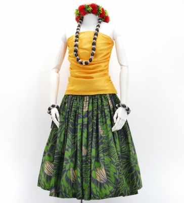 Hula Pa'u Skirt with Protea Print / Black / G2809