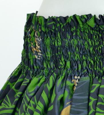 Hula Pa'u Skirt with Protea Print / Black / G2809