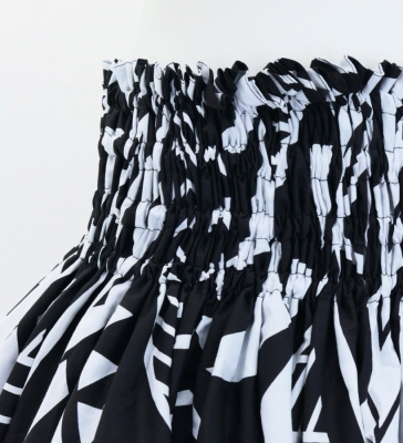 Hula Pa'u Skirt with Kahiko Print / White & Black /G2999