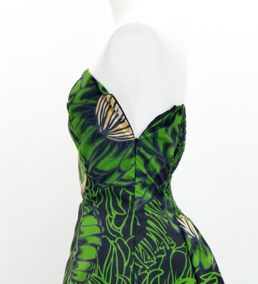 Hula Strapless Midi Dress / Protea / Black / G3180bk