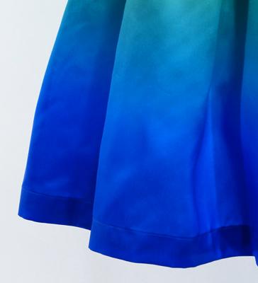 Hula Blouse & Pa'u Set-Up with Gradation Print / Luxury Collection / J3048yegrbl
