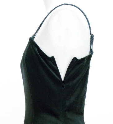 Hula One Shoulder Dress with Lily/ Luxury Collection / Black / J3182bk