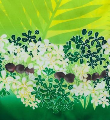Hula Shantung Pa'u Skirt with Kukui Flower & Kukui Nut Lei Print / Luxury Collection / Light Green / J3193lgr