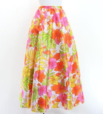 Hula Long Shantung Circular Skirt with Hibiscus Print / Luxury Collection / White & Red / J3201-9
