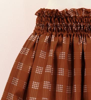 Hula Shantung Pa'u Skirt with Palaka Check Print / Luxury Collection / Brown / J3308br